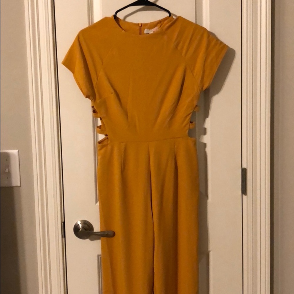 Gianni Bini jumpsuit